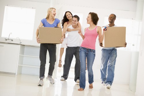 Local removal team planning a move in Putney