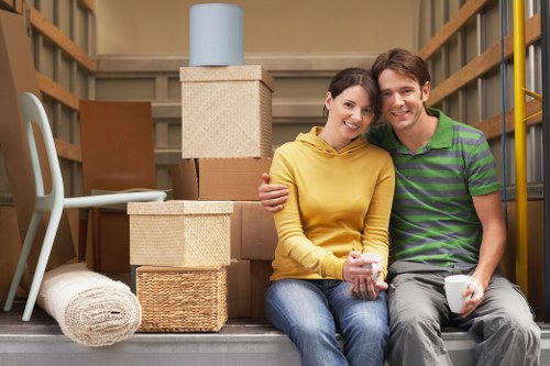 House removals service for flats and family homes in Putney