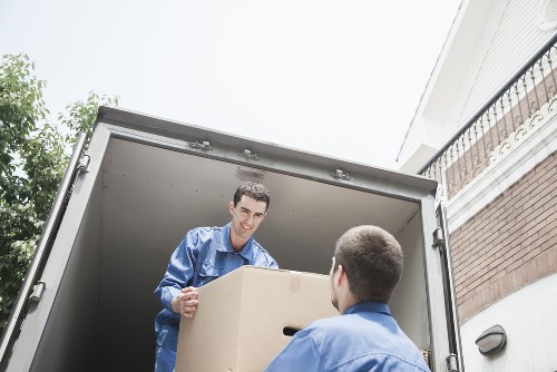 Packing and loading support for a Putney relocation