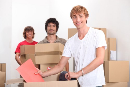Local Putney man and van service for homes, flats, and businesses
